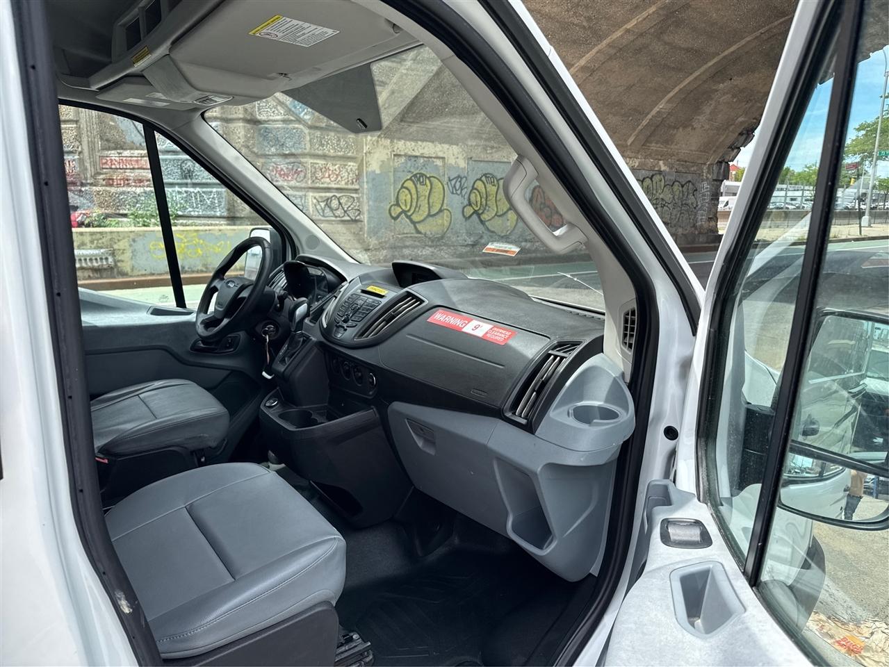 Ford Transit Van T-150 148" Med Rf 8600 GVWR Sliding RH Dr 2019