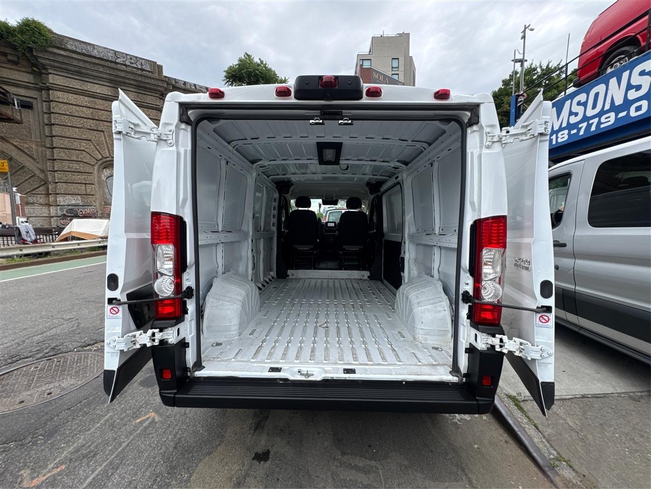 RAM ProMaster Cargo Van Tradesman 2500 Low Roof 136" WB w/Pass Seat 2025