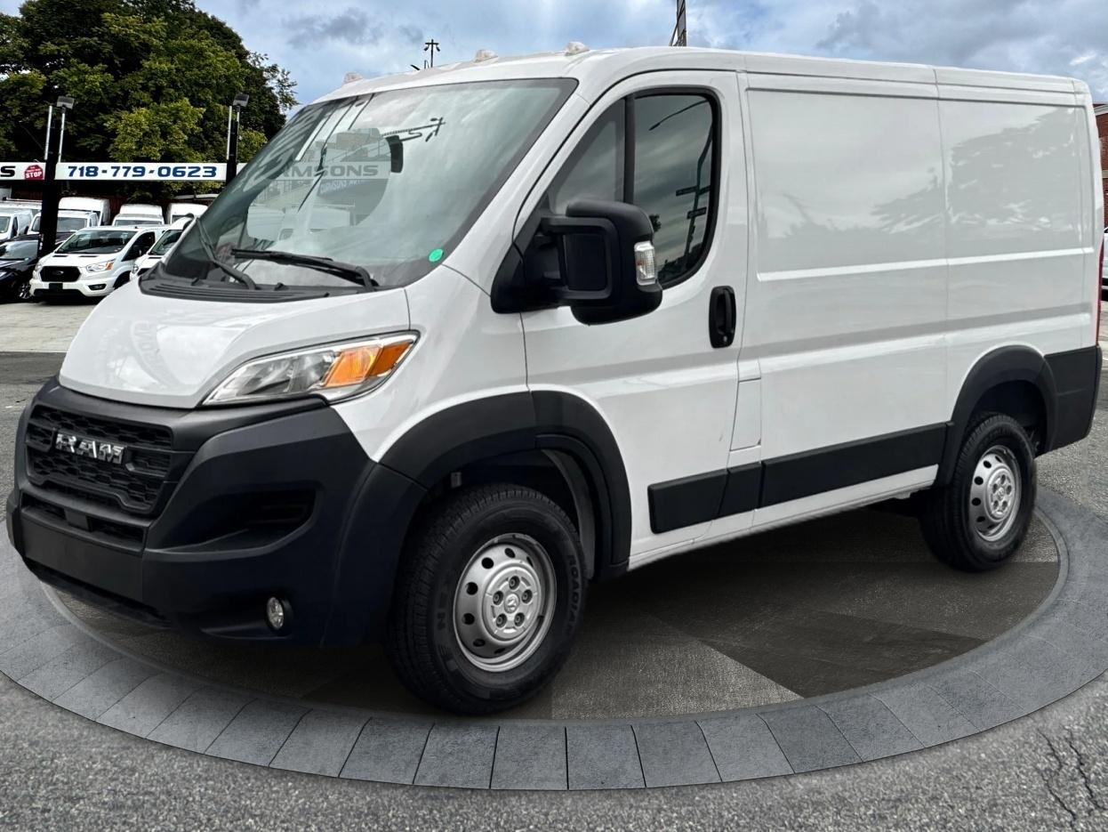 RAM ProMaster Cargo Van 1500 Low Roof 118" WB 2023