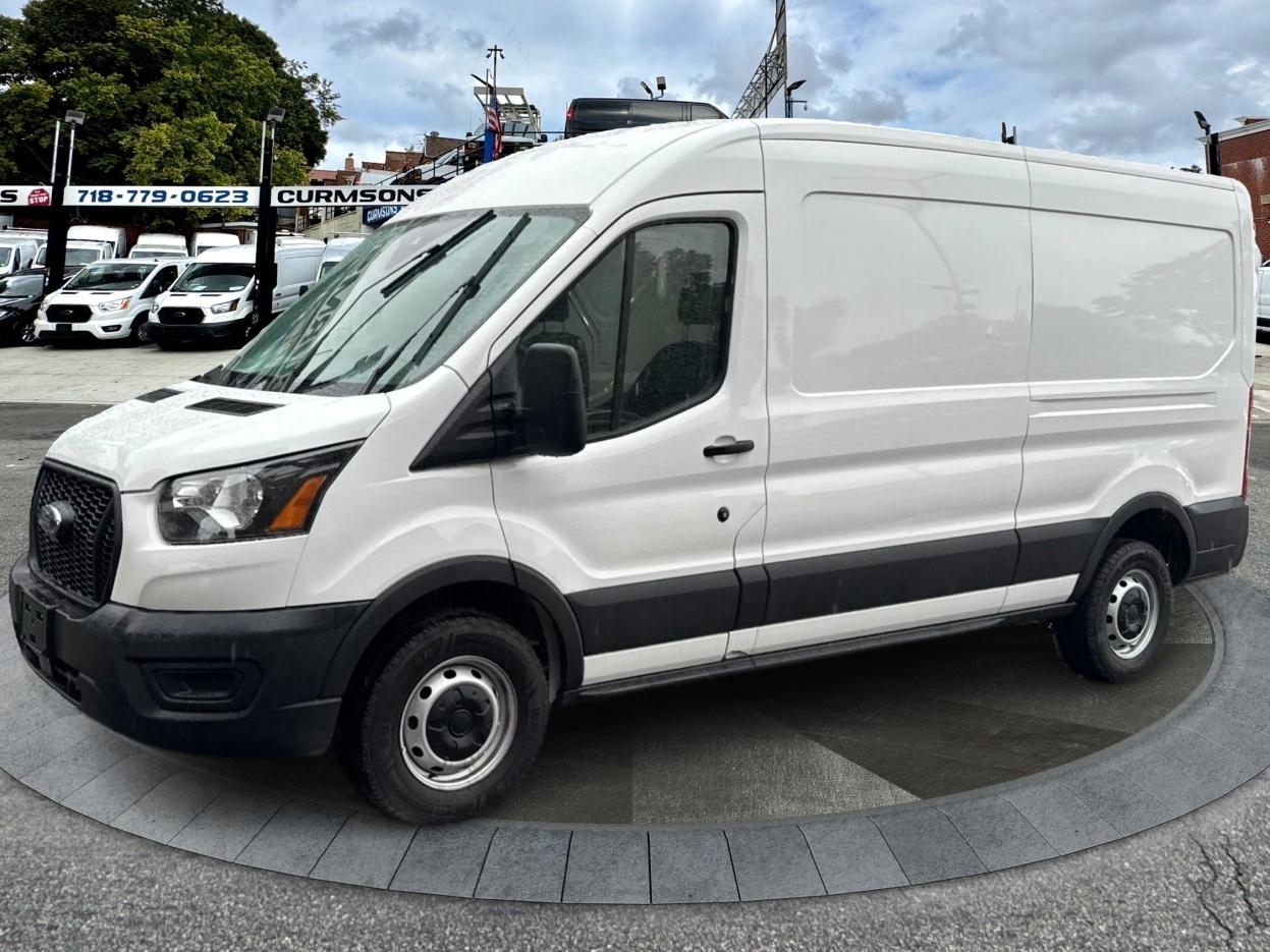 Ford Transit Cargo Van T-250 148" Med Rf 9070 GVWR RWD 2025