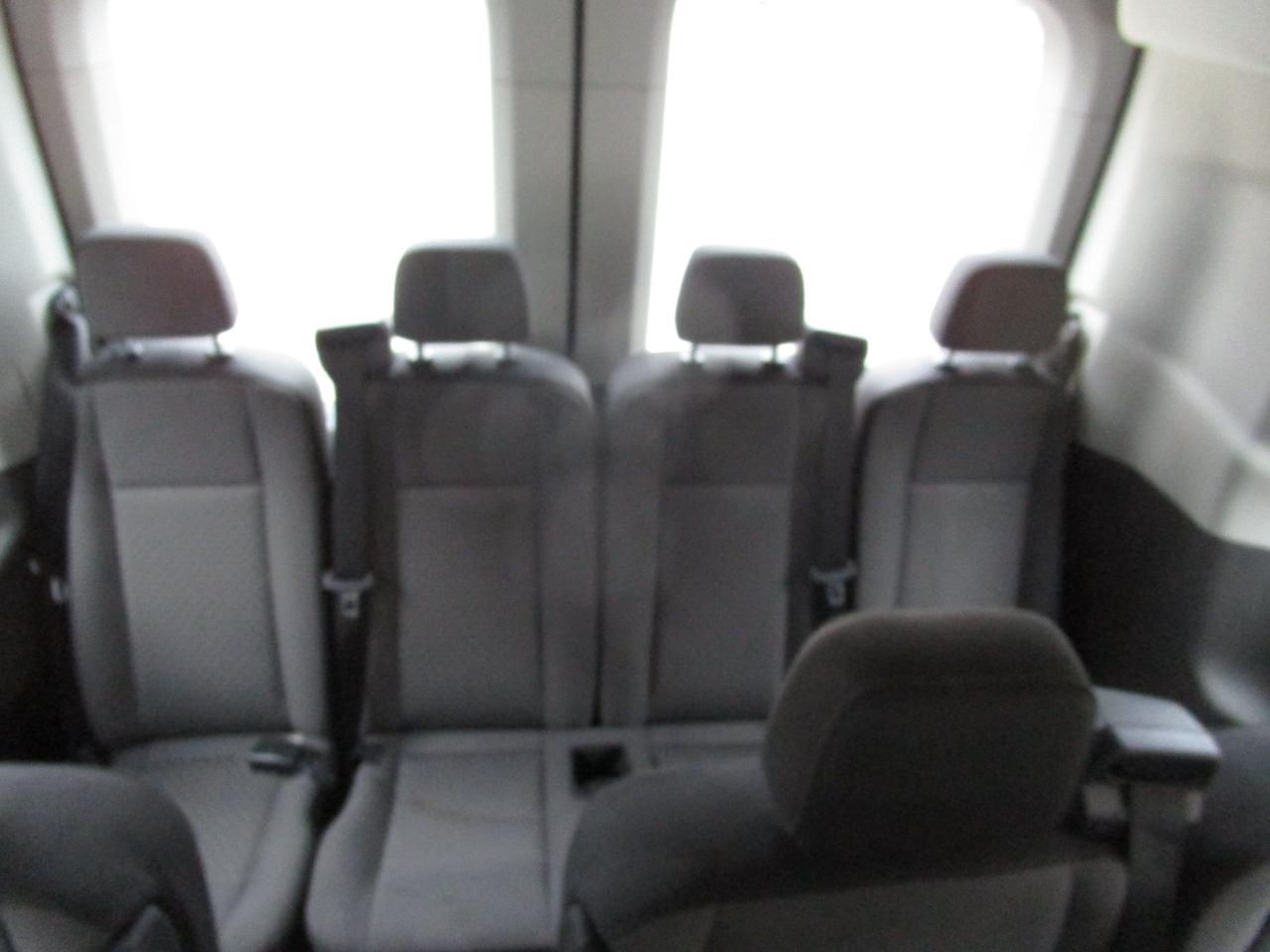 Ford Transit Passenger Wagon T-350 148" Med Roof XLT RWD 2026