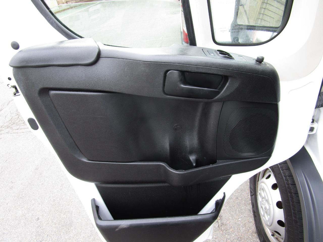 RAM ProMaster Cargo Van 2500 High Roof 136" WB 2018
