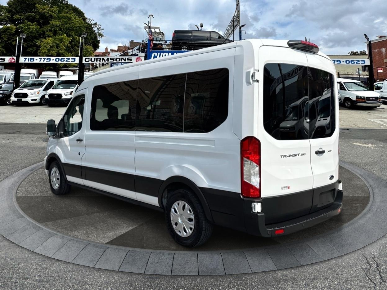 Ford Transit Passenger Wagon T-350 148" Med Roof XLT RWD 2025