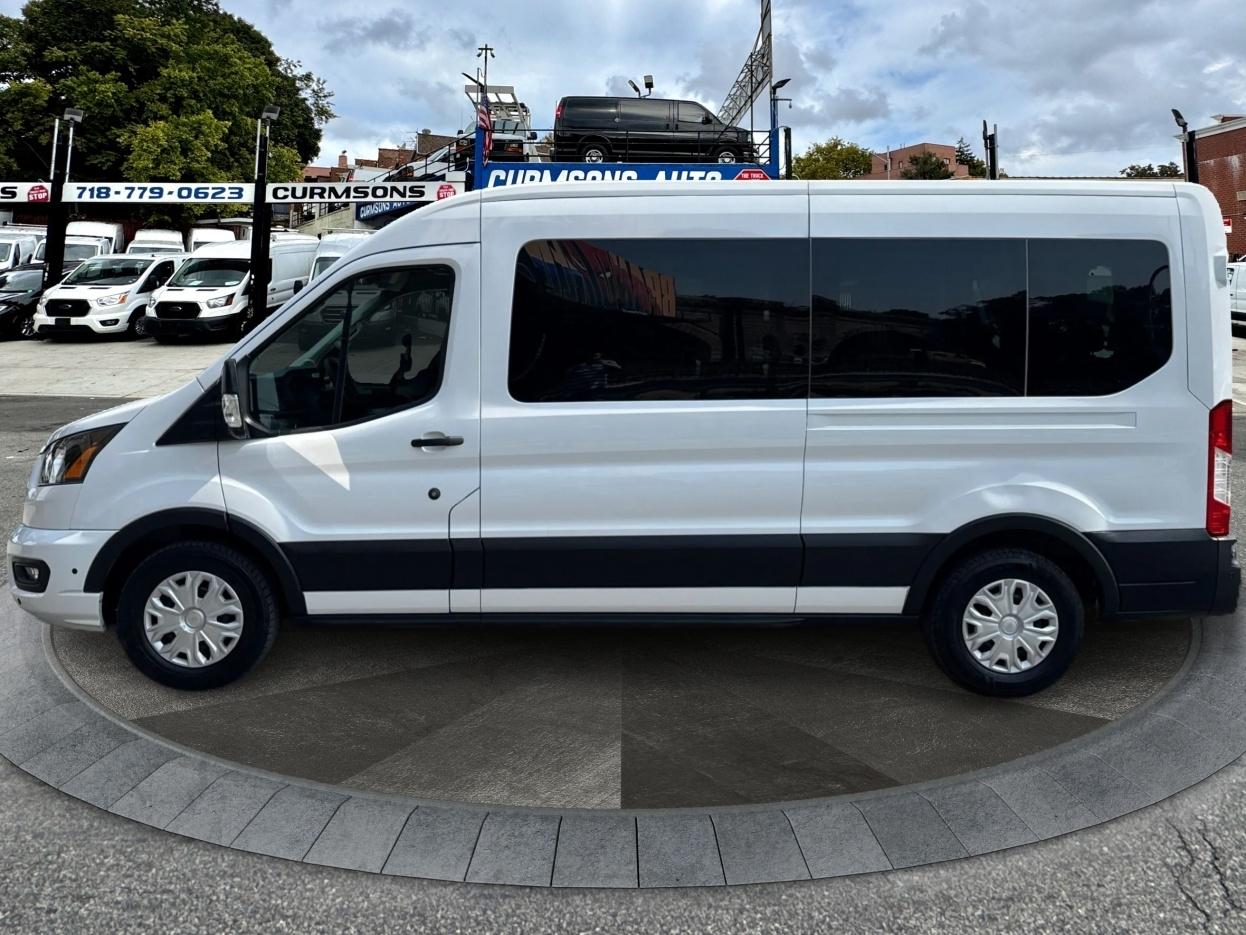 Ford Transit Passenger Wagon T-350 148" Med Roof XLT RWD 2025