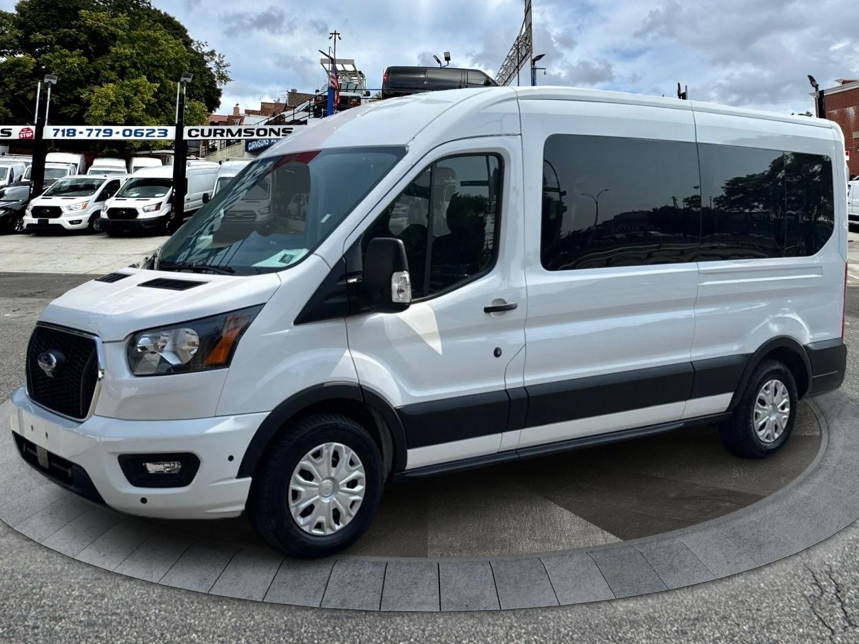 Ford Transit Passenger Wagon T-350 148" Med Roof XLT RWD 2025