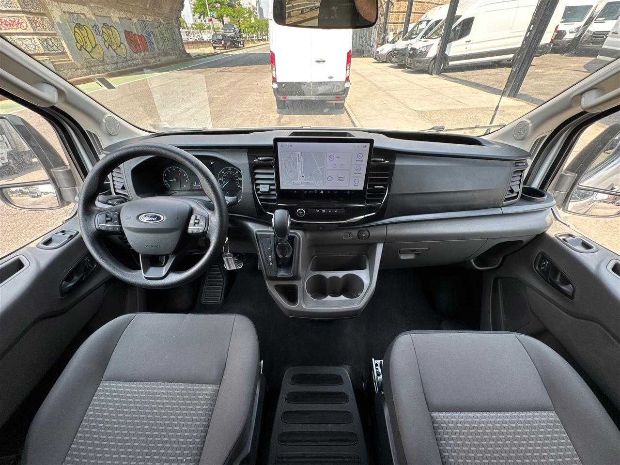 Ford Transit Passenger Wagon T-350 148" Med Roof XLT RWD 2025