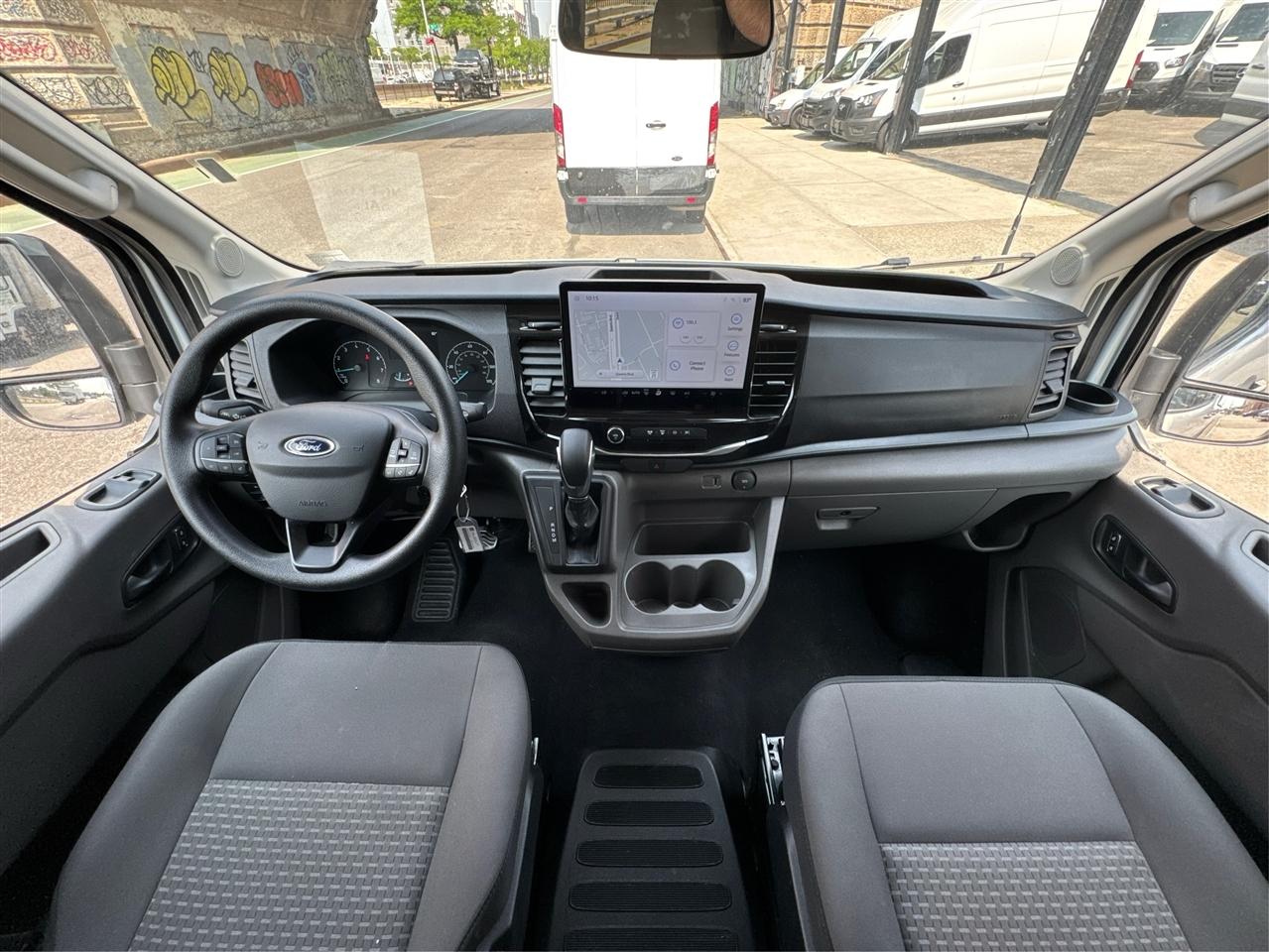 Ford Transit Passenger Wagon T-350 148" Med Roof XLT RWD 2025