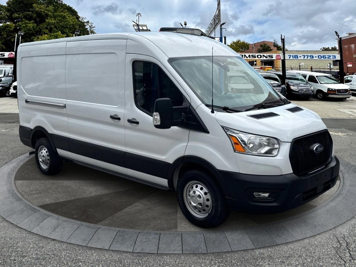 2021 Ford Transit Cargo Van T-250 130" Med Rf 9070 GVWR RWD