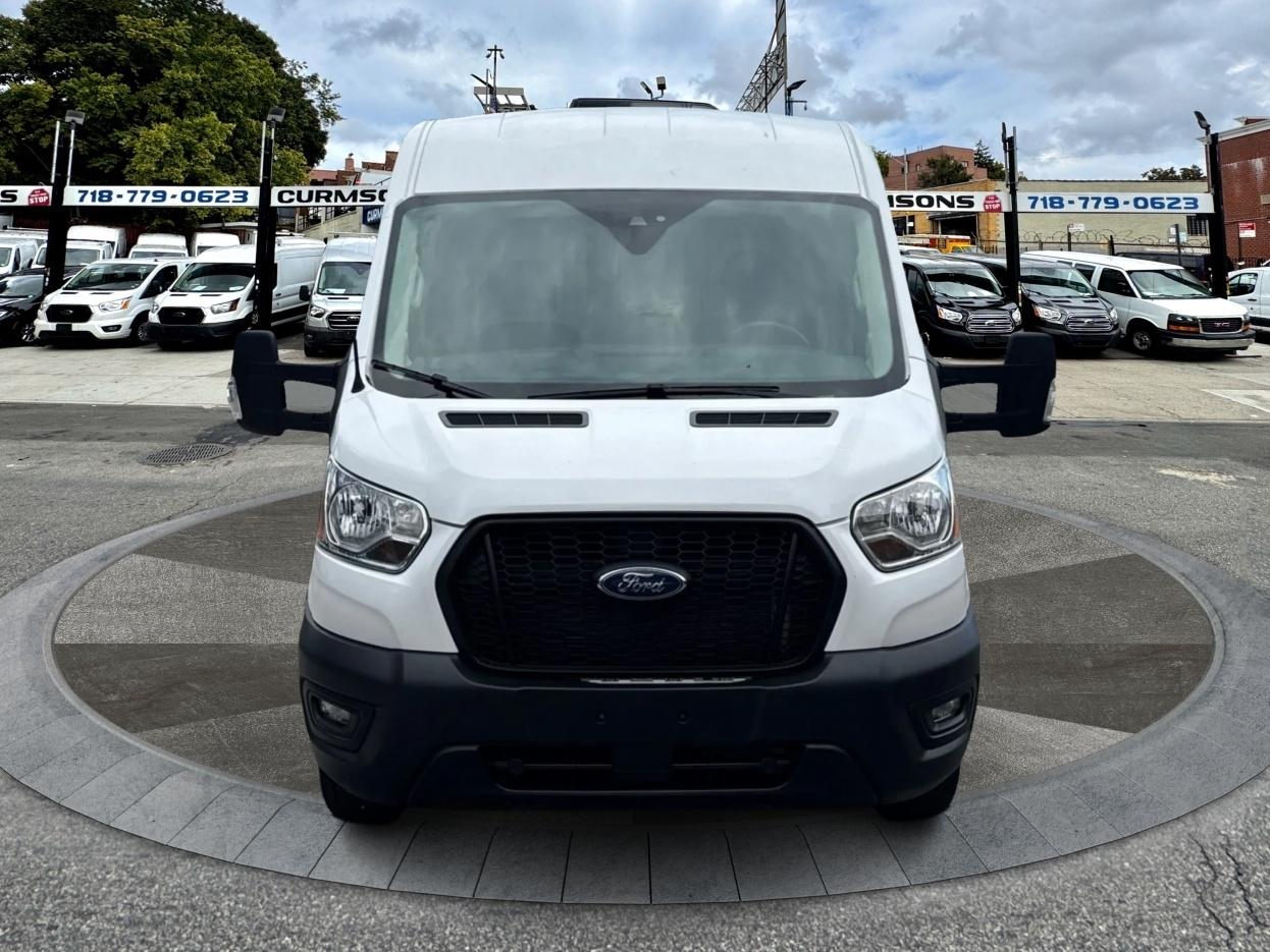Ford Transit Cargo Van T-250 130" Med Rf 9070 GVWR RWD 2021