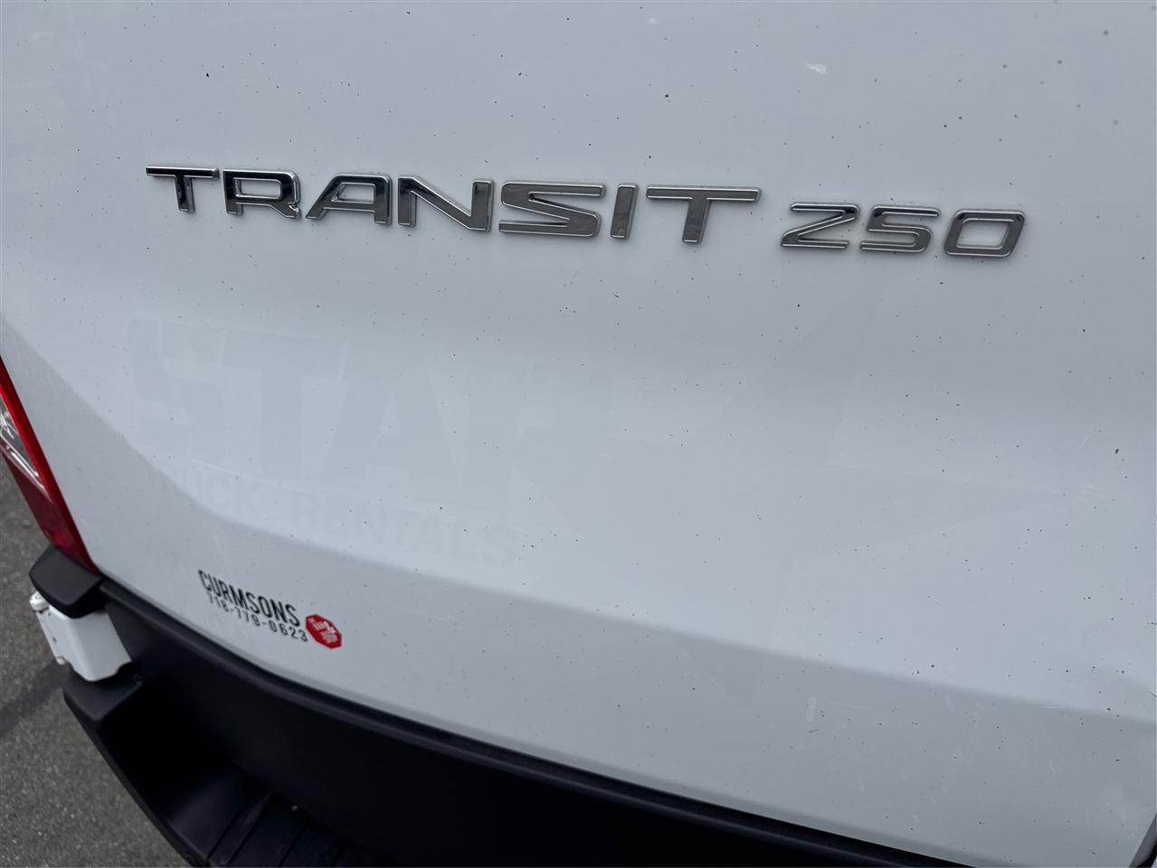 Ford Transit Cargo Van T-250 130" Med Rf 9070 GVWR RWD 2021