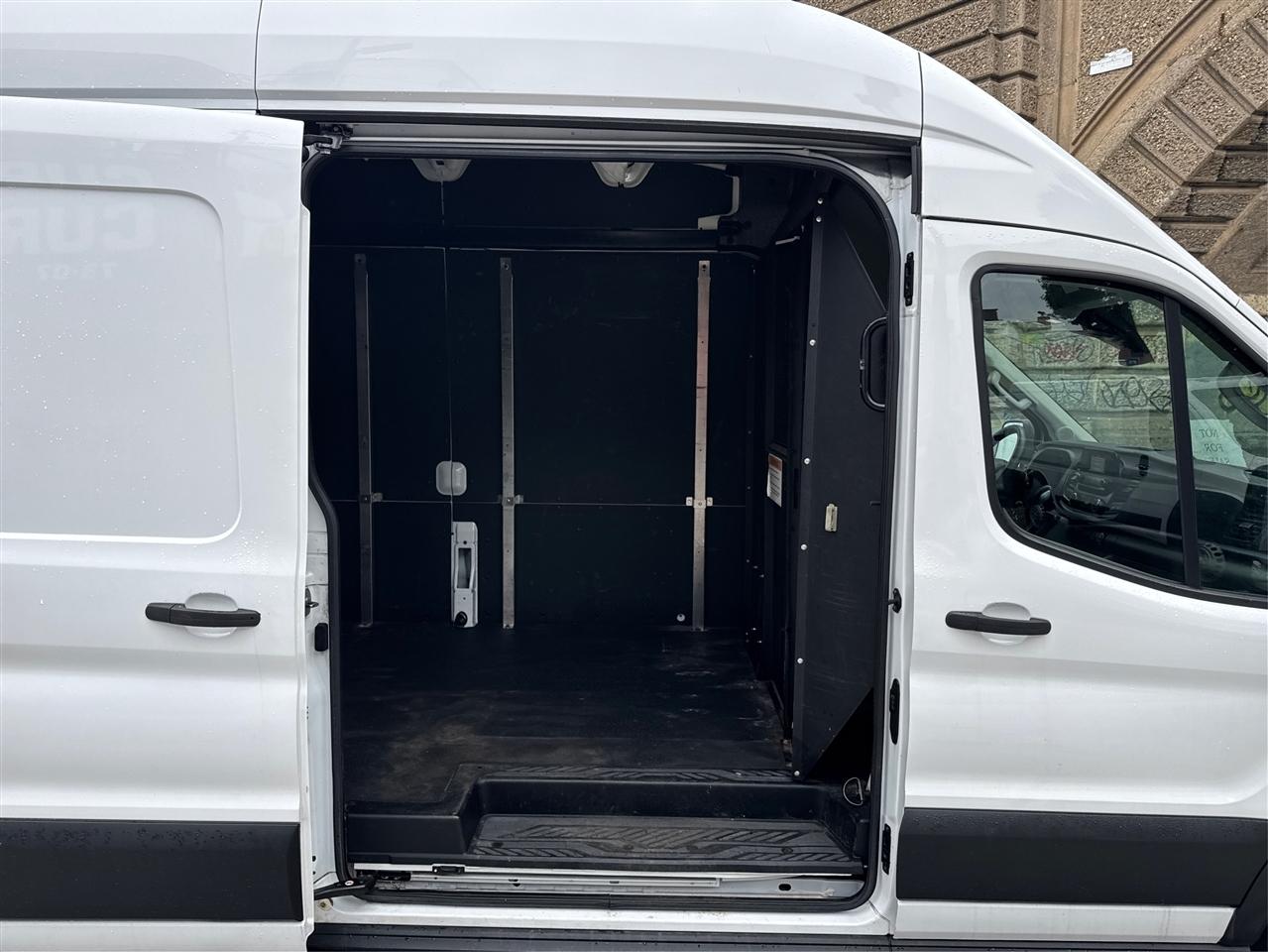 Ford Transit Cargo Van T-250 148" Hi Rf 9070 GVWR RWD 2021
