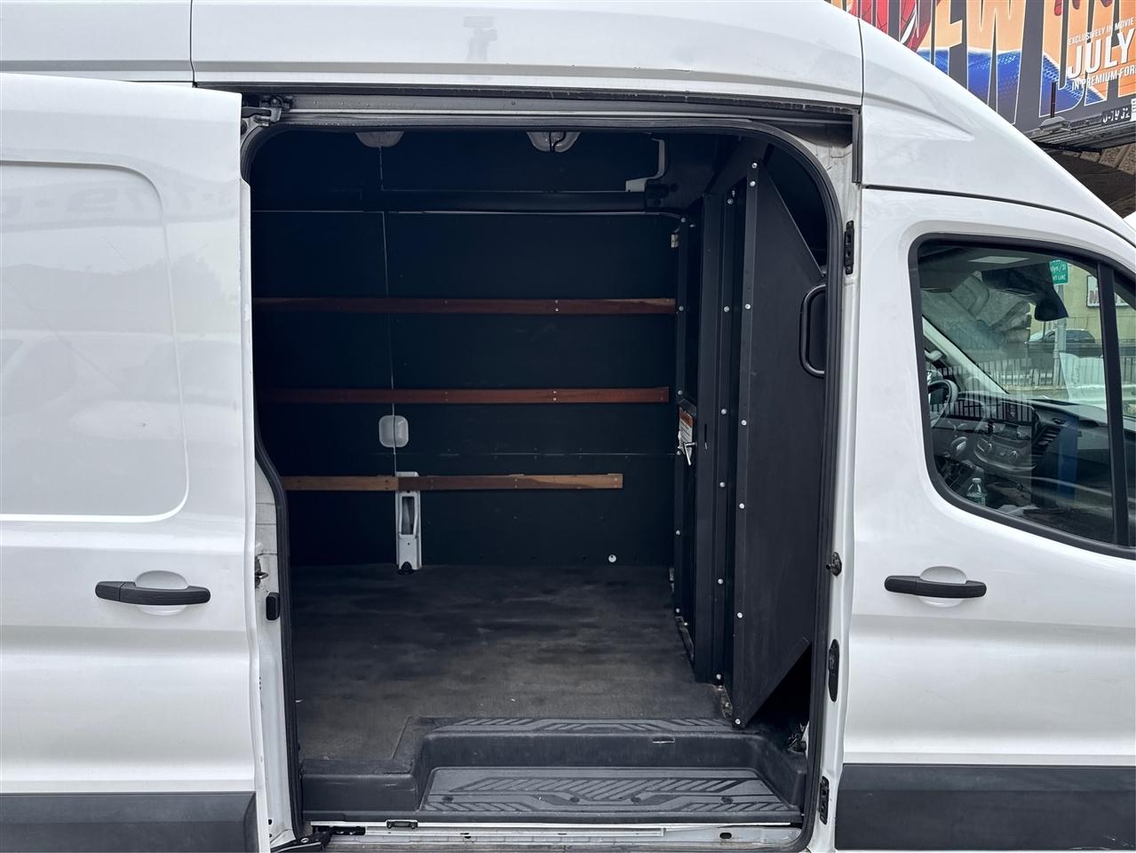 Ford Transit Cargo Van T-250 148" Hi Rf 9070 GVWR RWD 2022