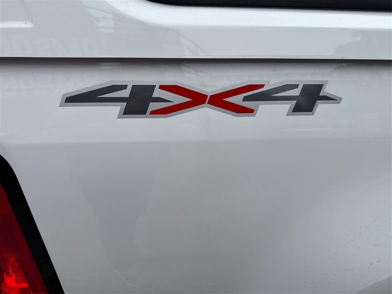 Chevrolet Colorado 4WD Ext Cab 128" Work Truck 2022