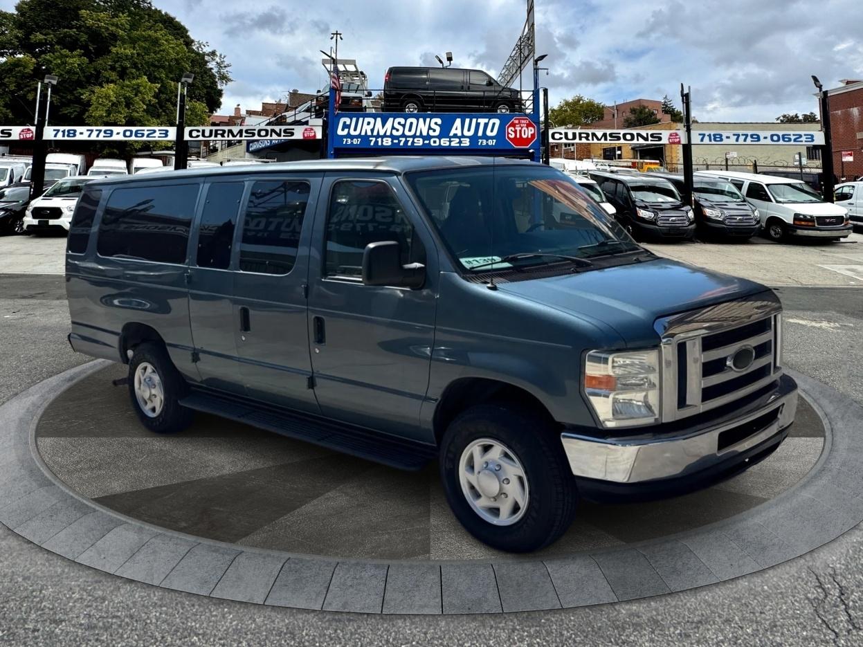 2014 Ford Econoline Wagon E-350 Super Duty Ext XLT