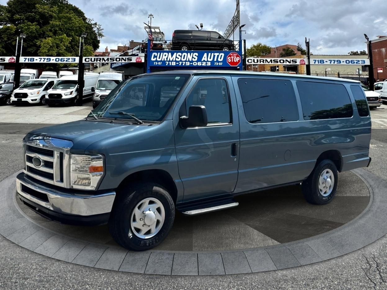 Ford Econoline Wagon E-350 Super Duty Ext XLT 2014