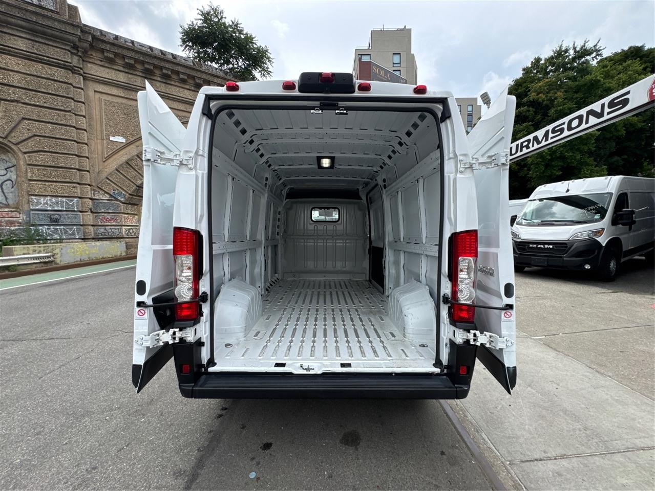 RAM ProMaster Cargo Van Tradesman 2500 High Roof 159" WB w/Pass Seat 2024
