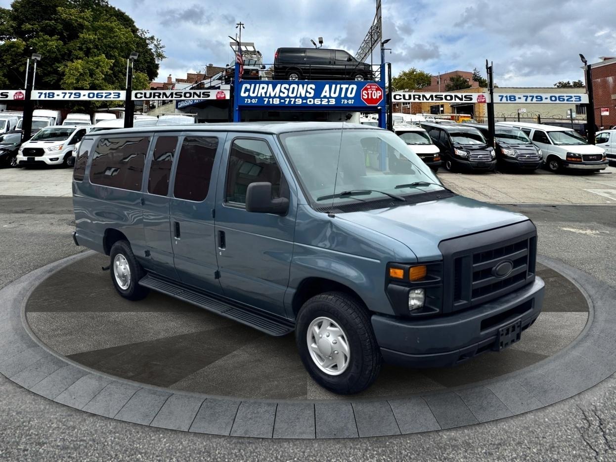 Ford Econoline Wagon E-350 Super Duty Ext XLT 2014