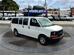 2017 Chevrolet Express Passenger 