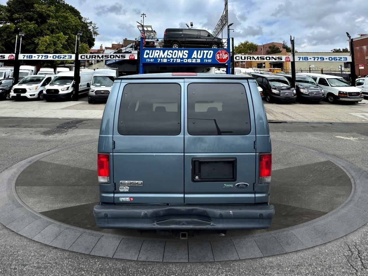 Ford Econoline Wagon E-350 Super Duty Ext XLT 2014
