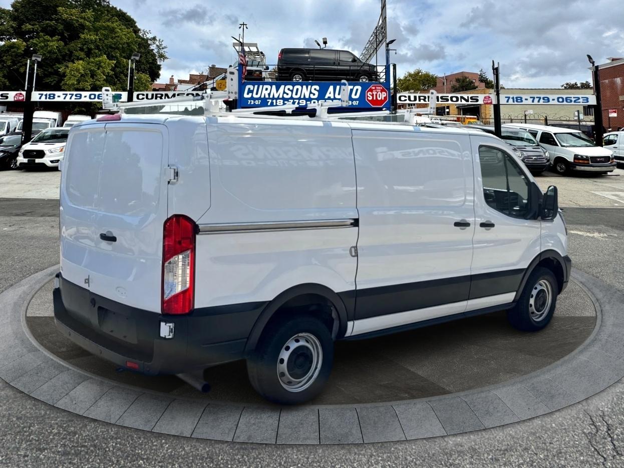 Ford Transit Cargo Van T-250 130" Low Rf 9070 GVWR RWD 2023