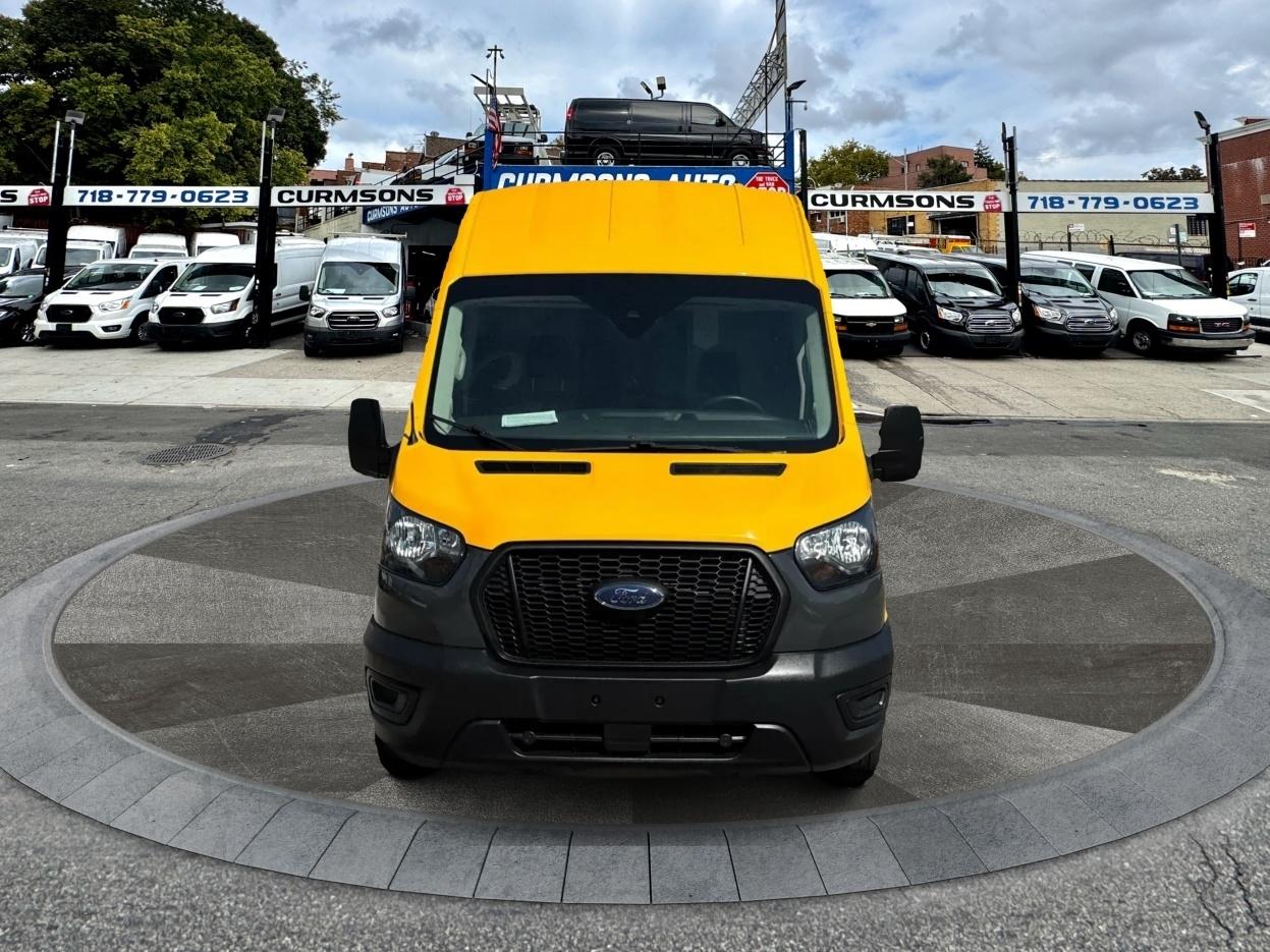 Ford Transit Cargo Van T-250 148" Hi Rf 9070 GVWR RWD 2023