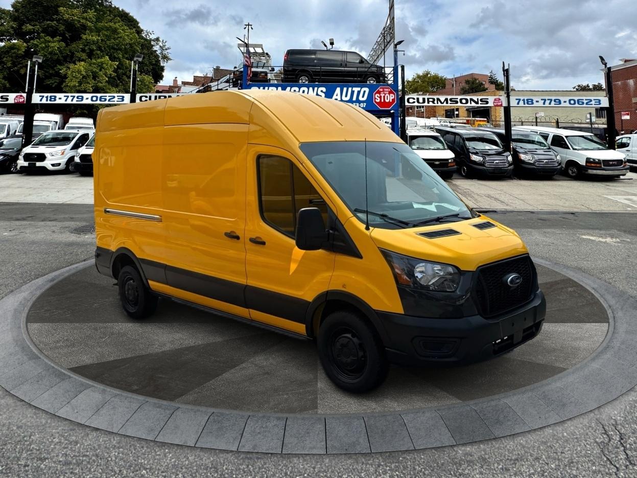 2023 Ford Transit Cargo Van T-250 148" Hi Rf 9070 GVWR RWD