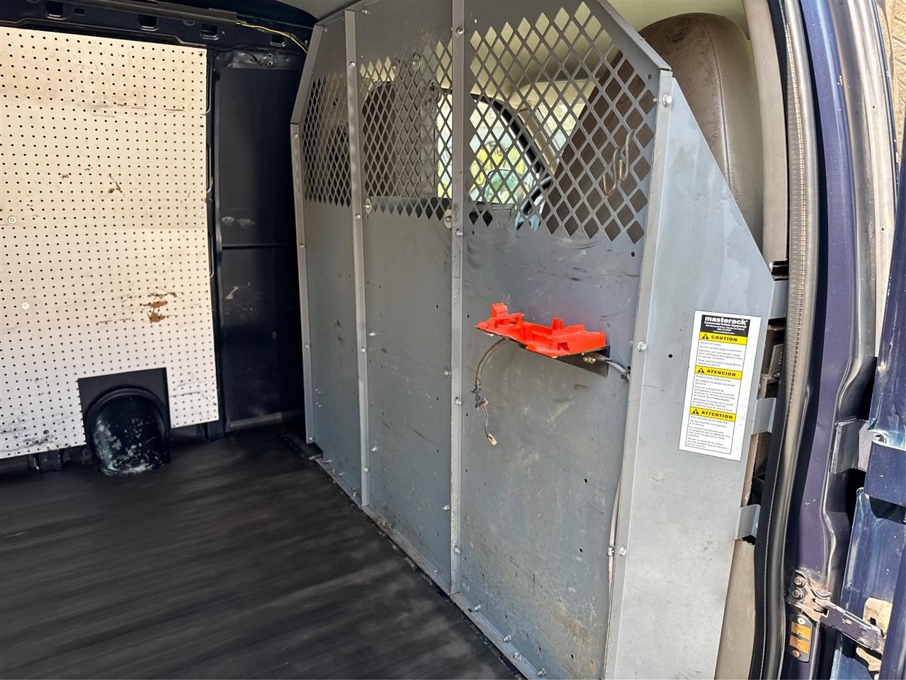 Chevrolet Express Cargo Van RWD 3500 135" 2011