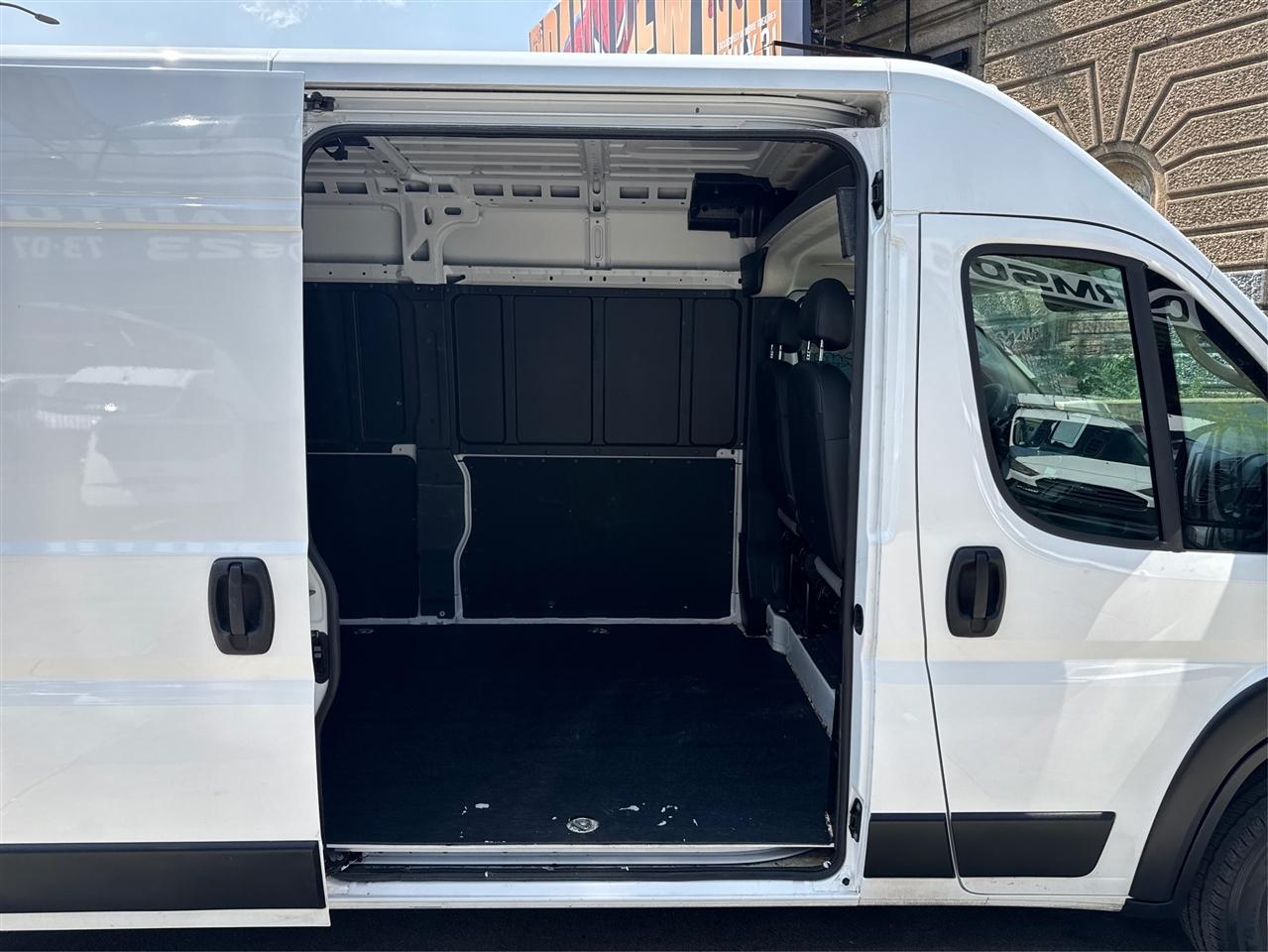 RAM ProMaster Cargo Van Tradesman 3500 High Roof 159" WB w/Pass Seat 2025