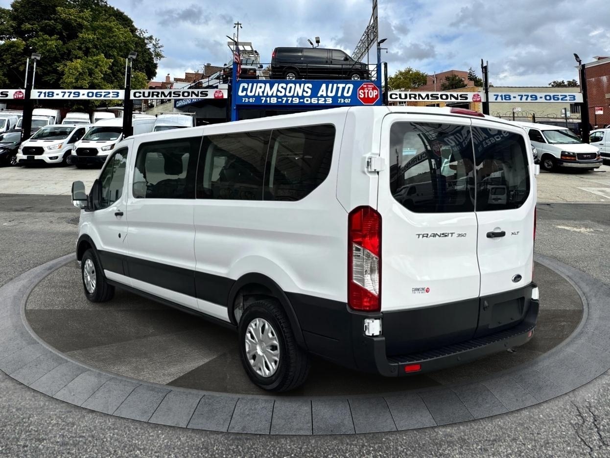Ford Transit Passenger Wagon T-350 148" Low Roof XLT RWD 2025