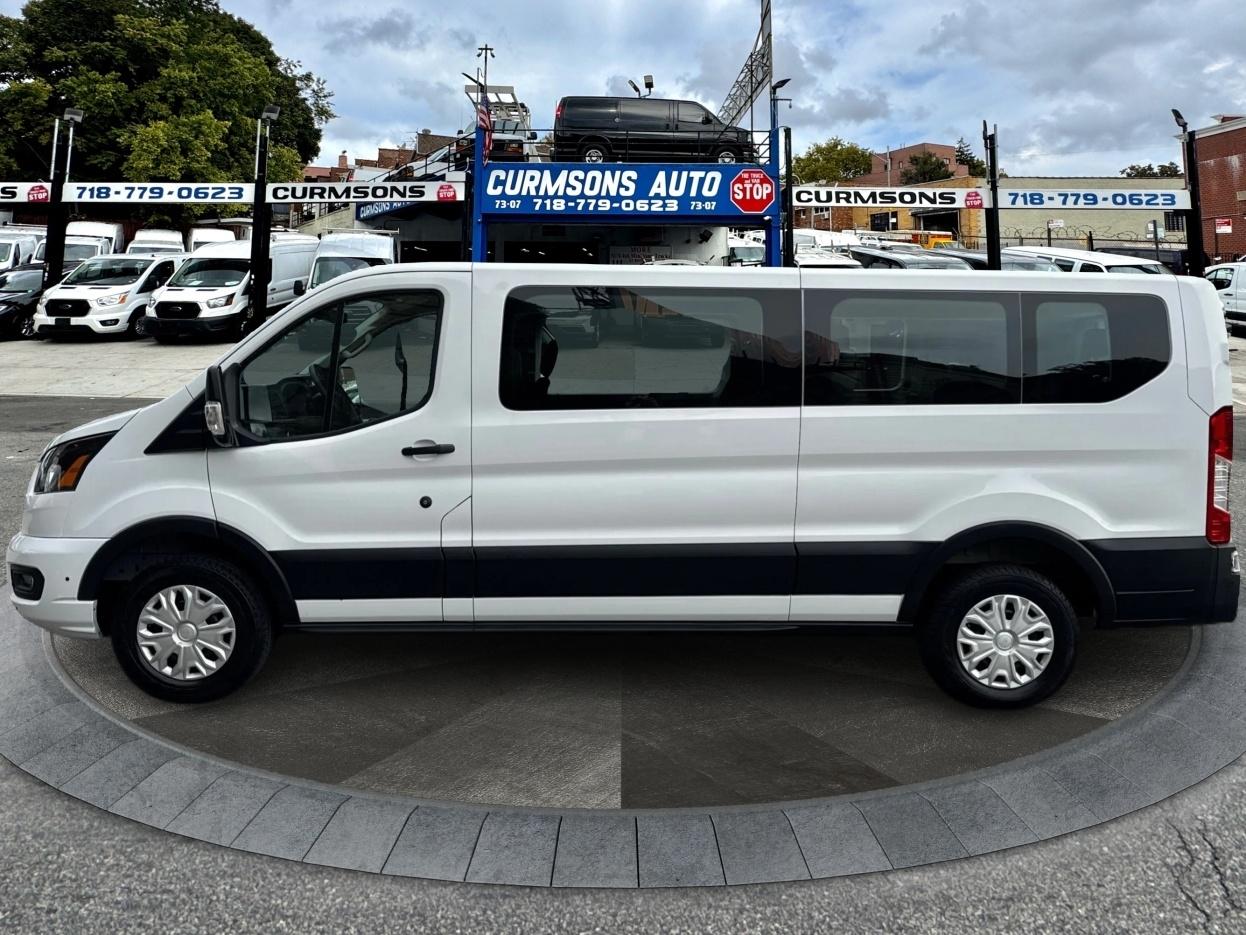 Ford Transit Passenger Wagon T-350 148" Low Roof XLT RWD 2025