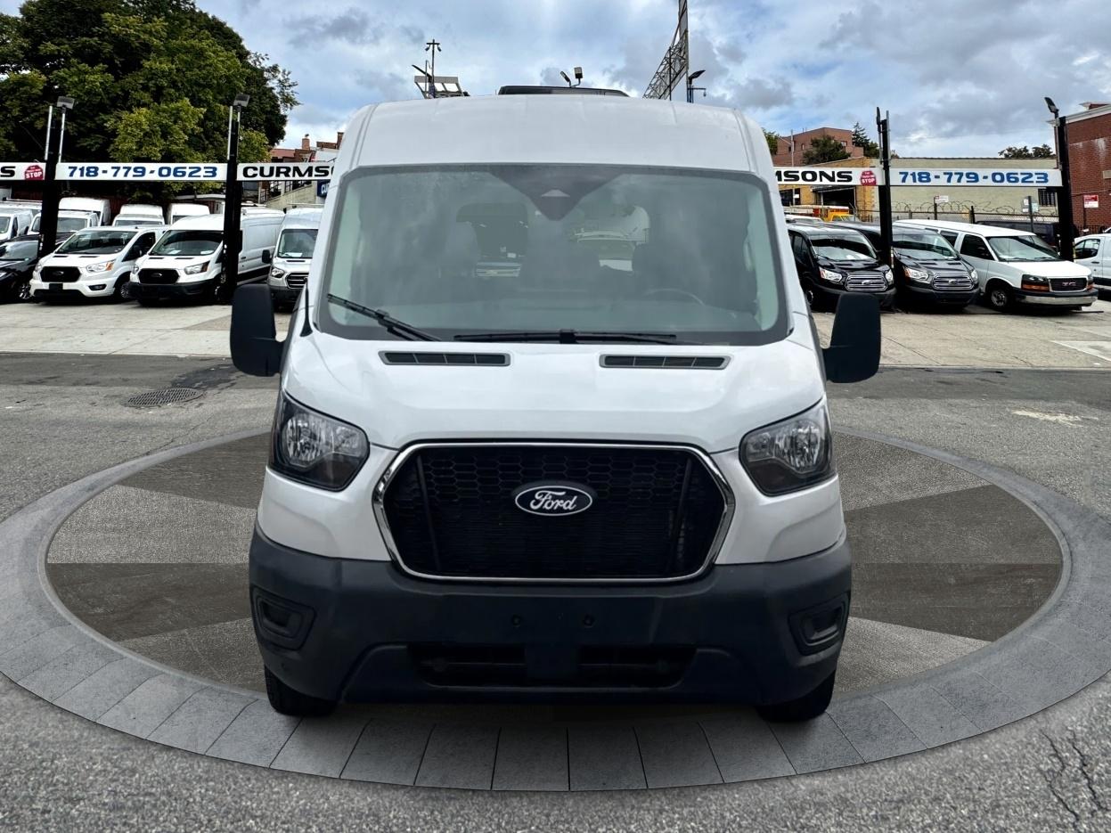 Ford Transit Passenger Wagon T-350 148" Med Roof XLT RWD 2026