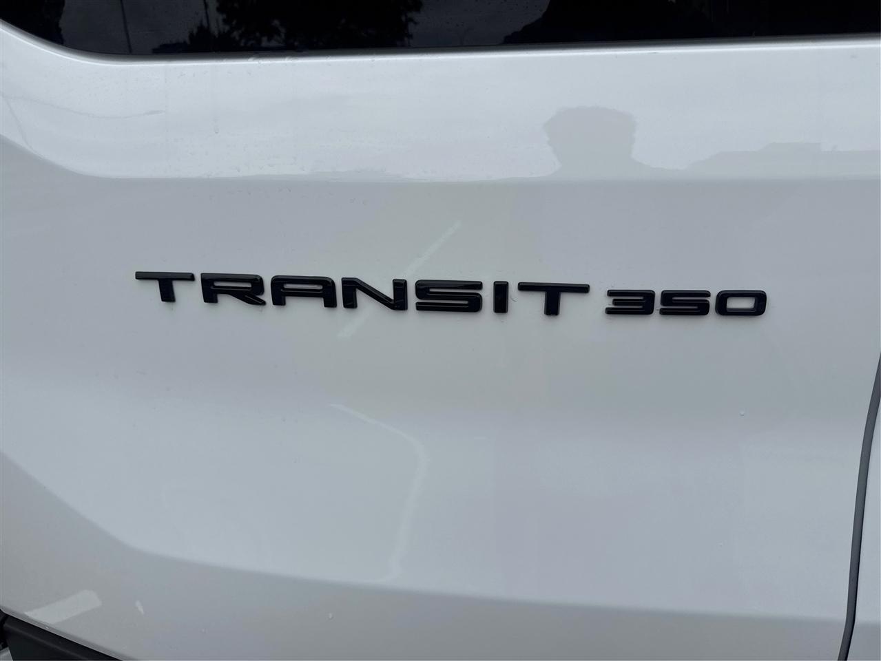 Ford Transit Passenger Wagon T-350 148" Med Roof XLT RWD 2026