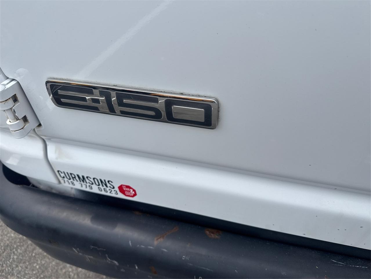 Ford Econoline Cargo Van E-150 2009
