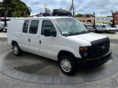 2009 Ford Econoline Cargo Van 