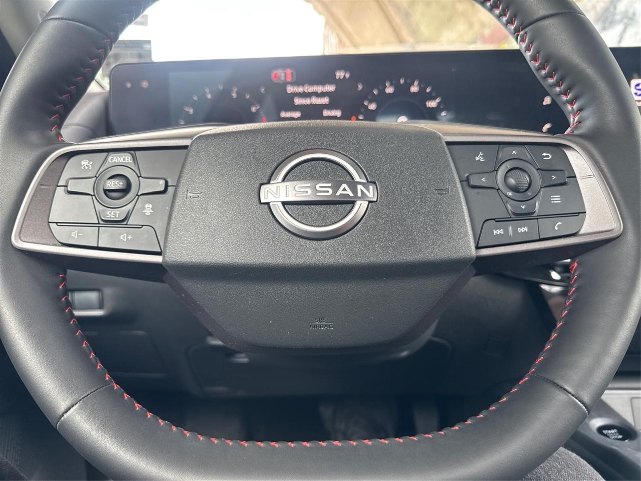 Nissan Sentra SR Sedan *Ltd Avail* 2026
