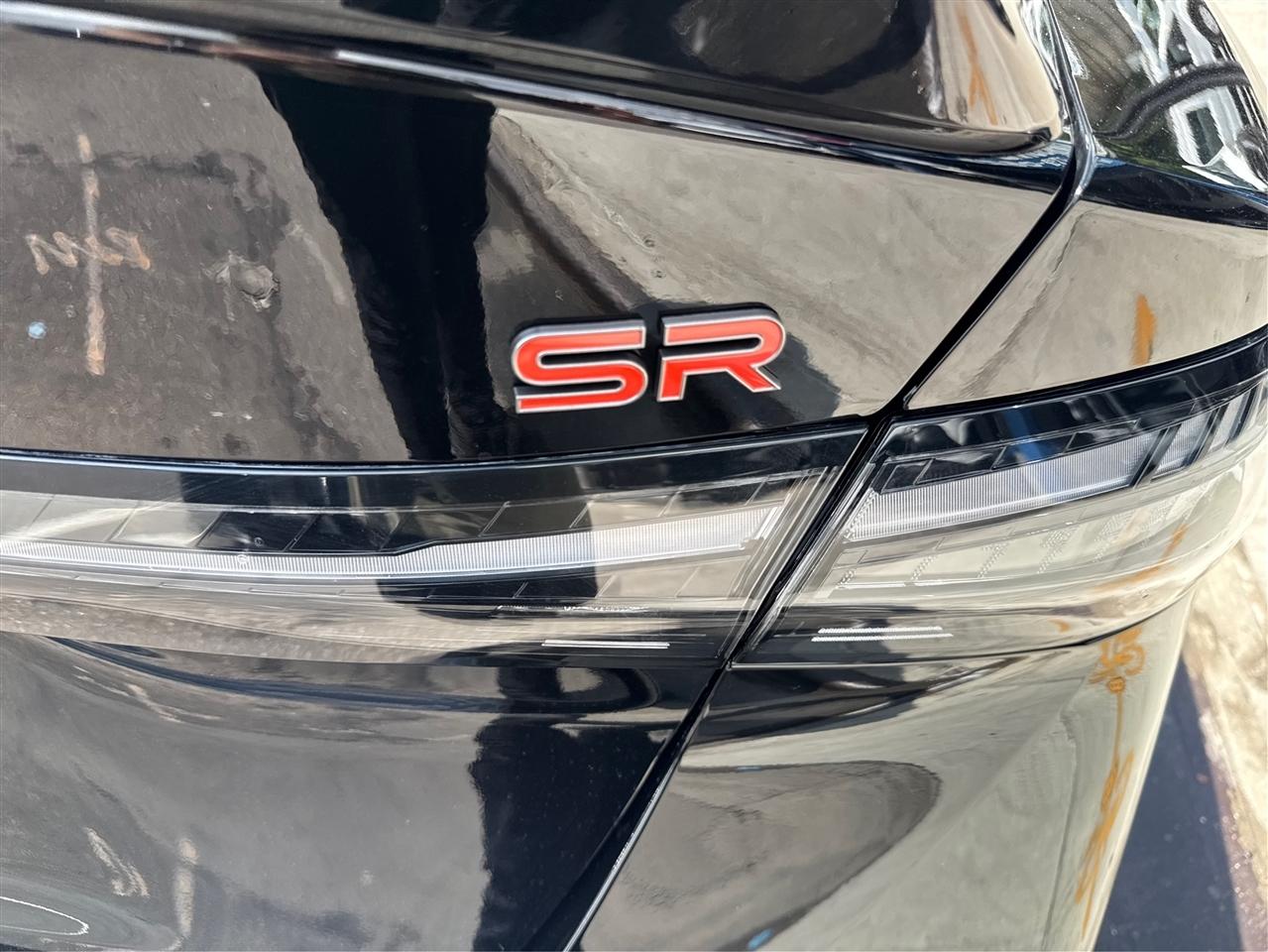 Nissan Sentra SR Sedan *Ltd Avail* 2026