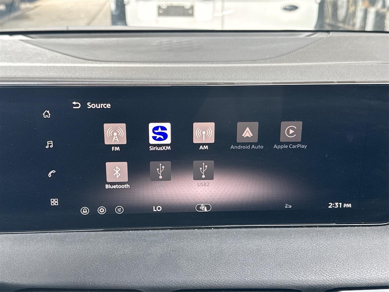 Nissan Sentra SR Sedan *Ltd Avail* 2026
