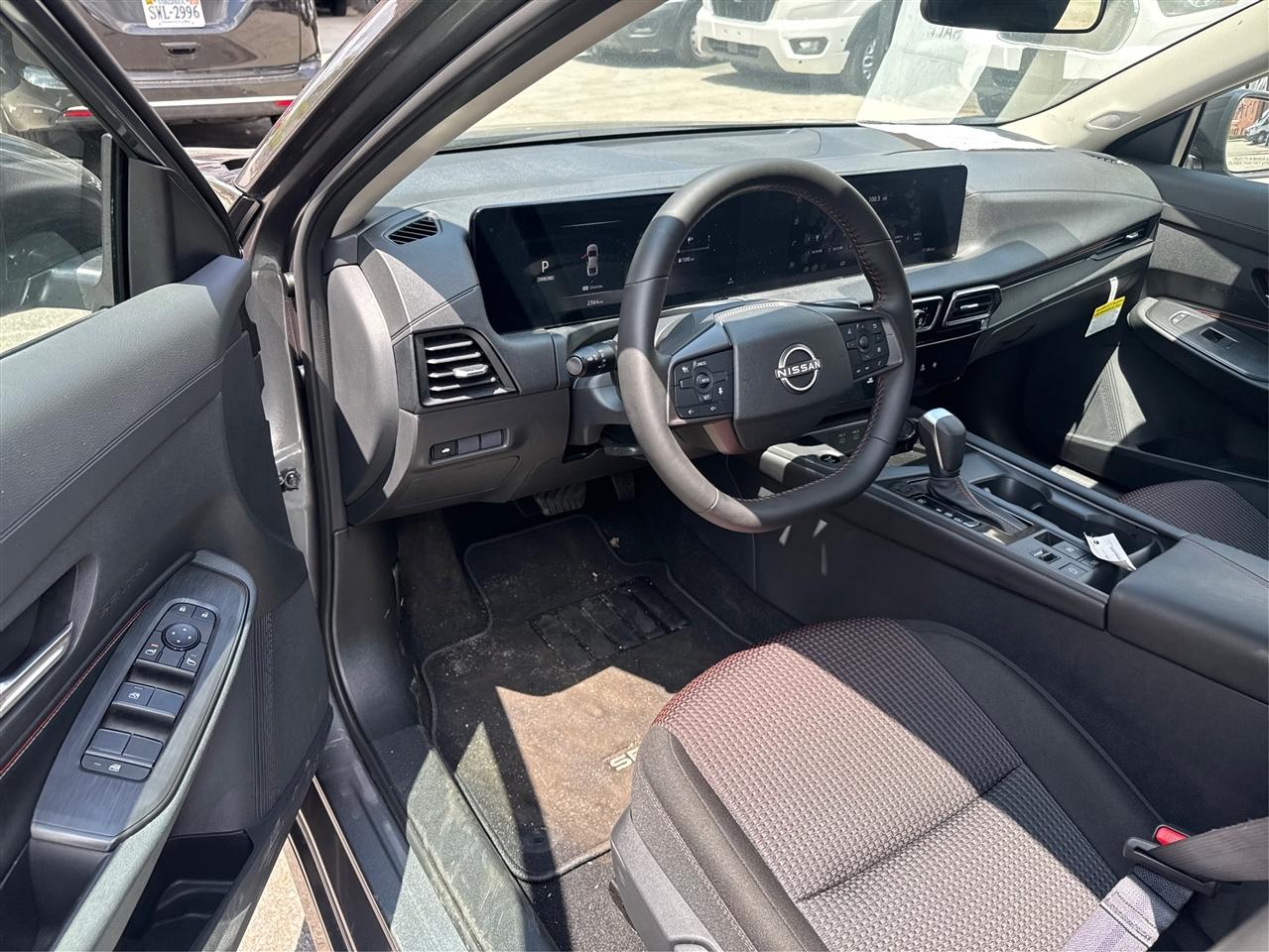 Nissan Sentra SR Sedan *Ltd Avail* 2026