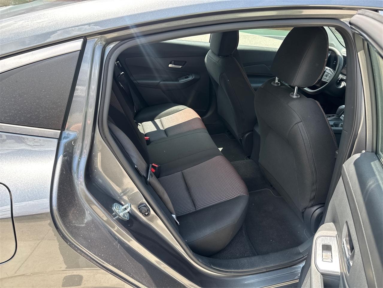 Nissan Sentra SR Sedan *Ltd Avail* 2026