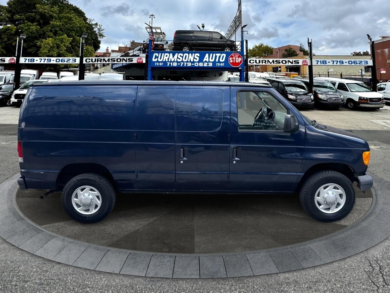 Ford Econoline Cargo Van E-250 2006