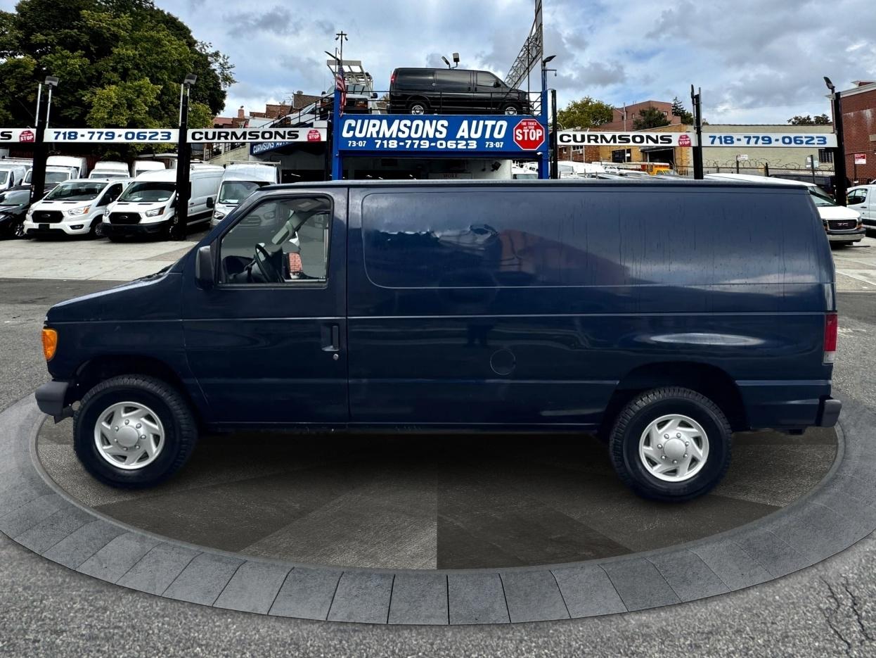 Ford Econoline Cargo Van E-250 2006