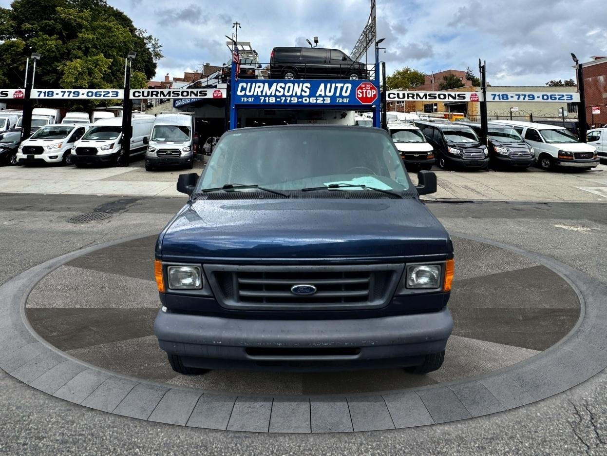 Ford Econoline Cargo Van E-250 2006