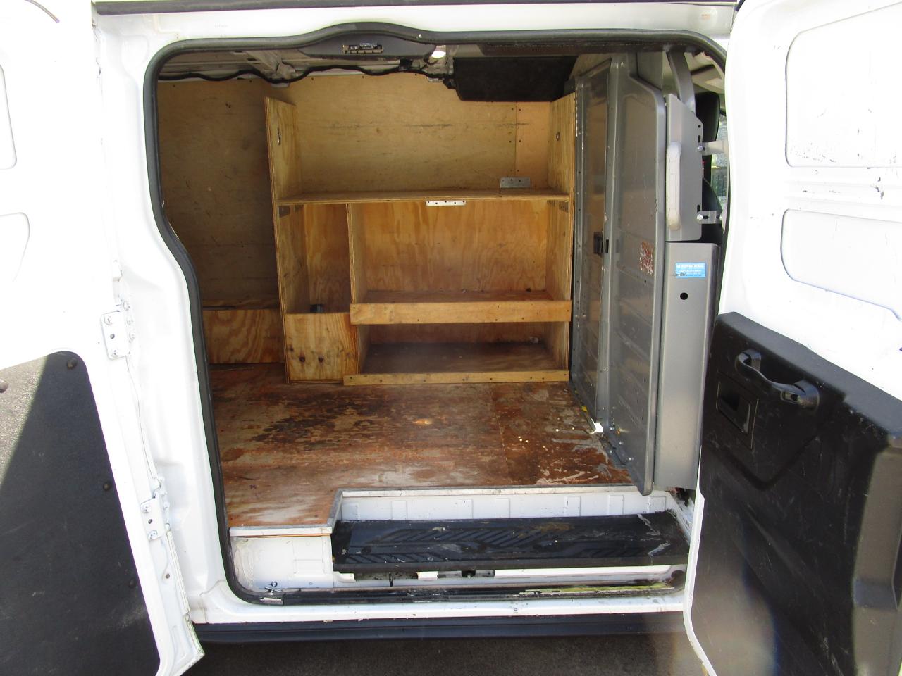 Ford Transit Cargo Van T-250 130" Low Rf 9070 GVWR RWD 2020