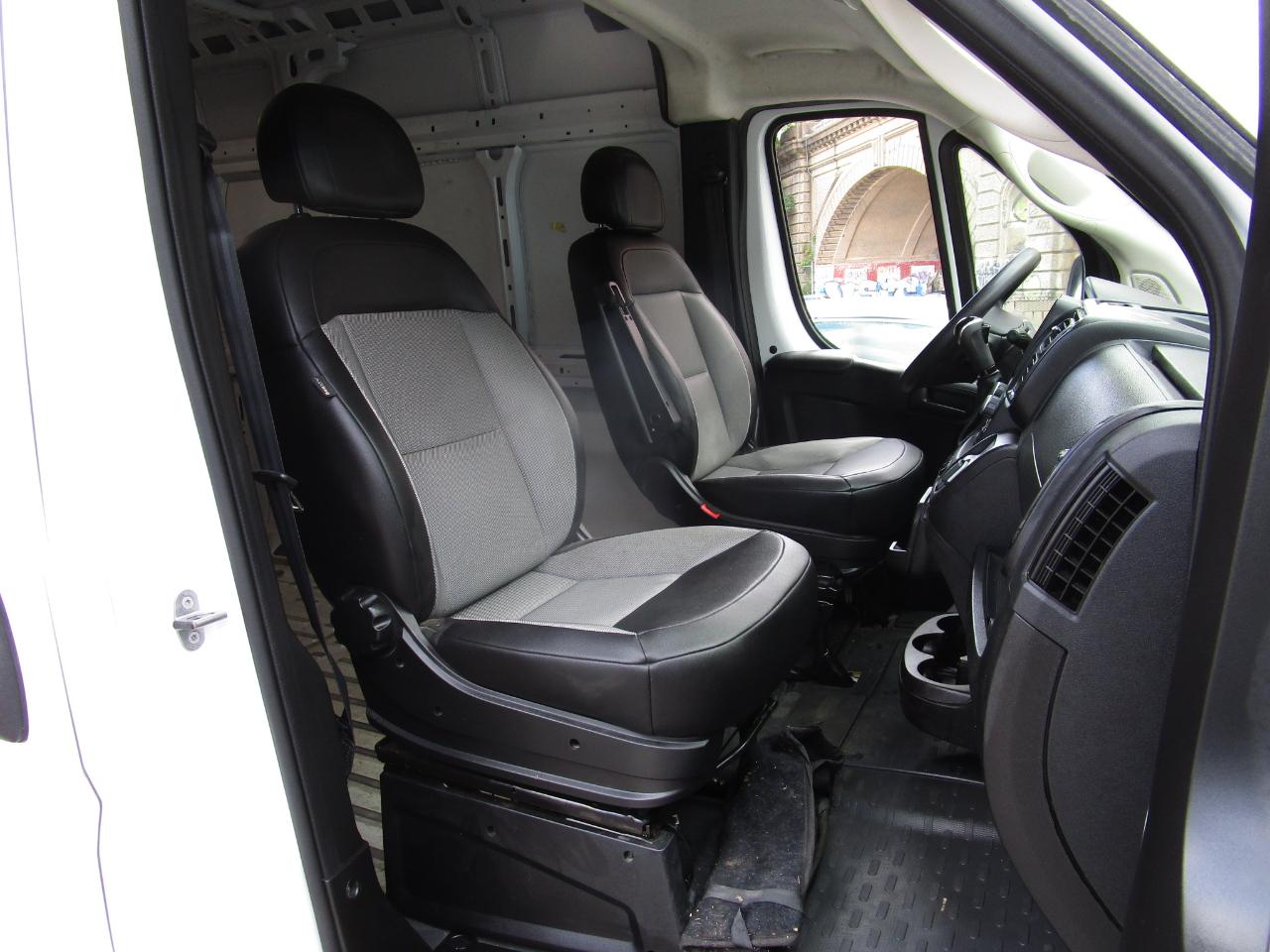 RAM ProMaster Cargo Van Tradesman 2500 High Roof 159" WB w/Pass Seat 2025