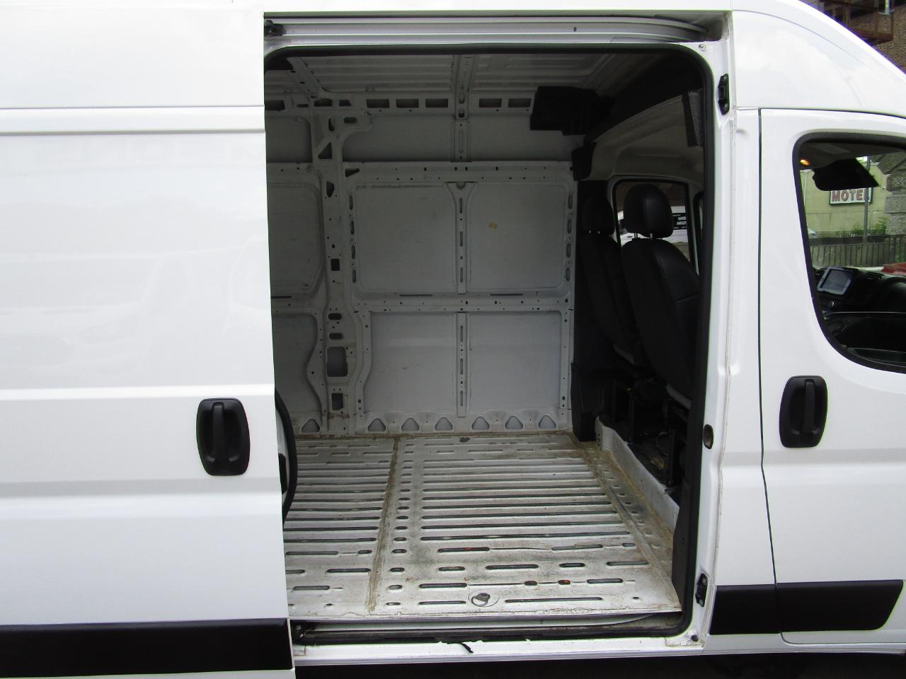 RAM ProMaster Cargo Van Tradesman 2500 High Roof 159" WB w/Pass Seat 2025