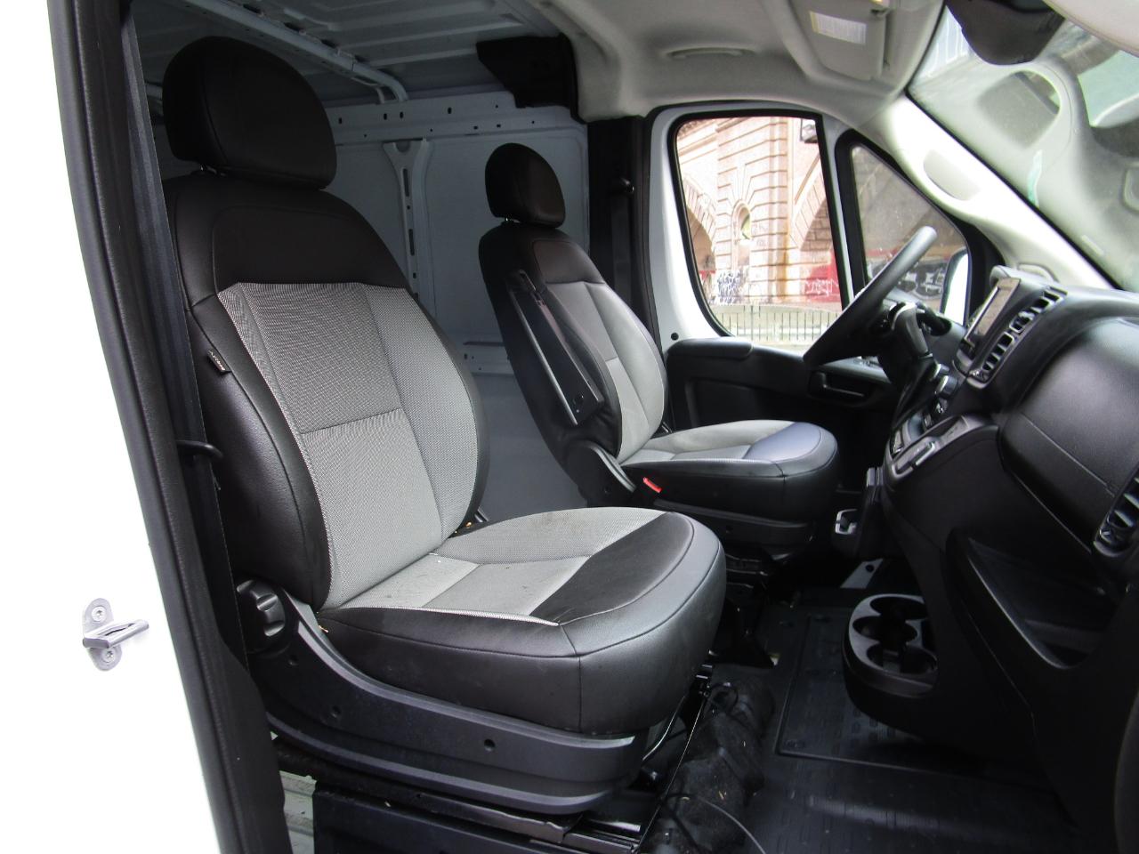 RAM ProMaster Cargo Van Tradesman 2500 Low Roof 136" WB w/Pass Seat 2025