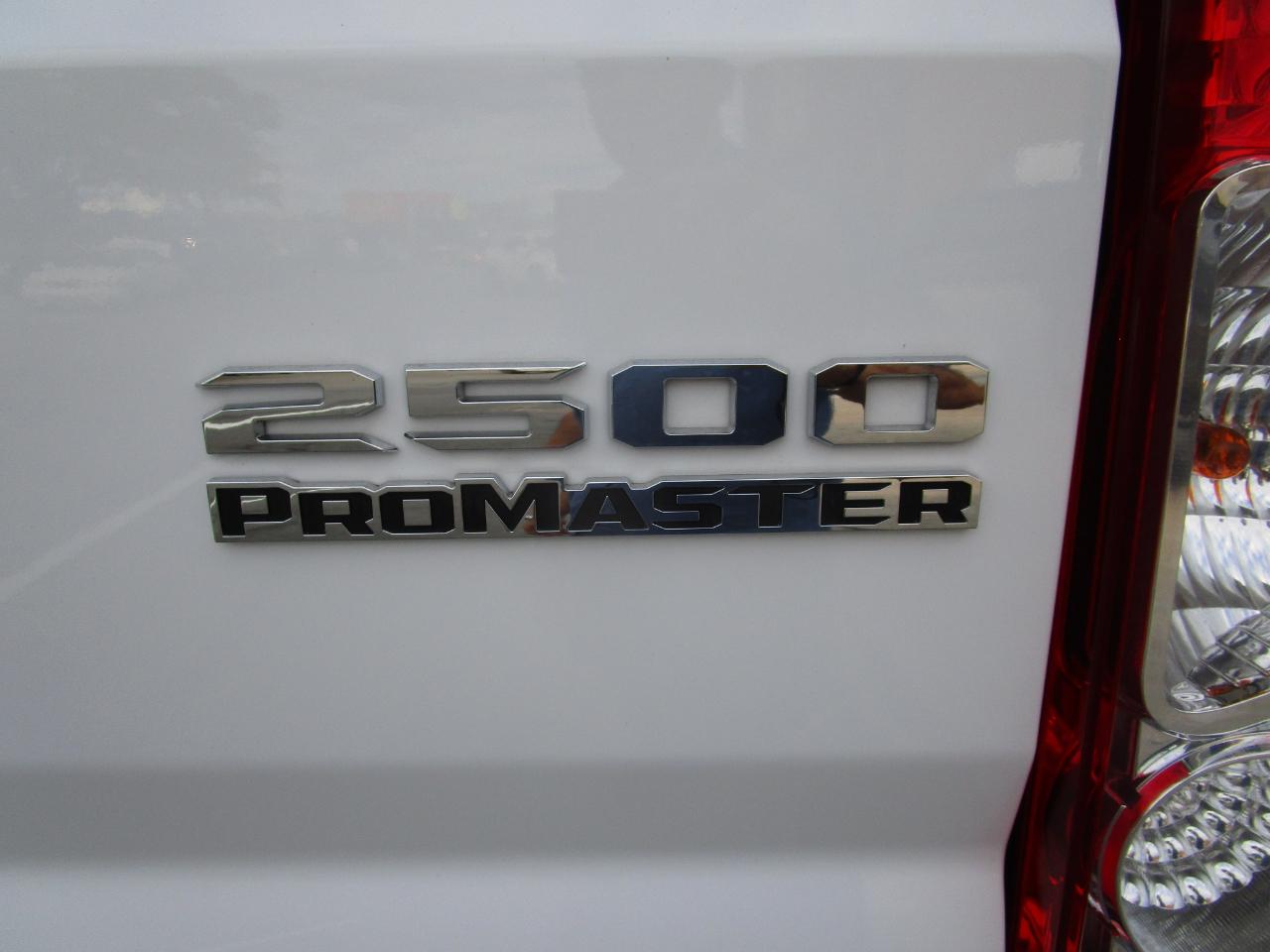 RAM ProMaster Cargo Van Tradesman 2500 Low Roof 136" WB w/Pass Seat 2025