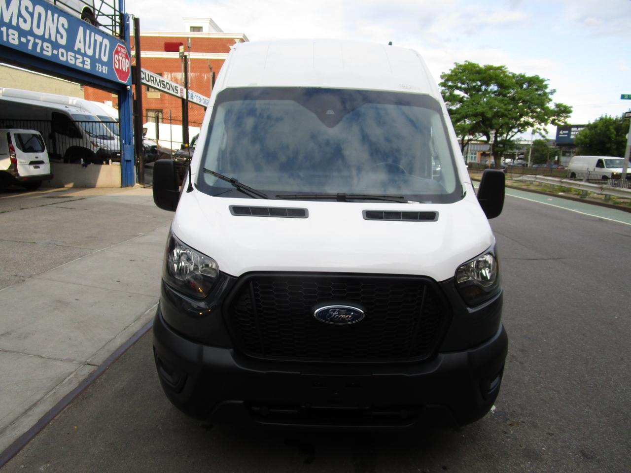 Ford Transit Cargo Van T-250 148" Hi Rf 9070 GVWR RWD 2023