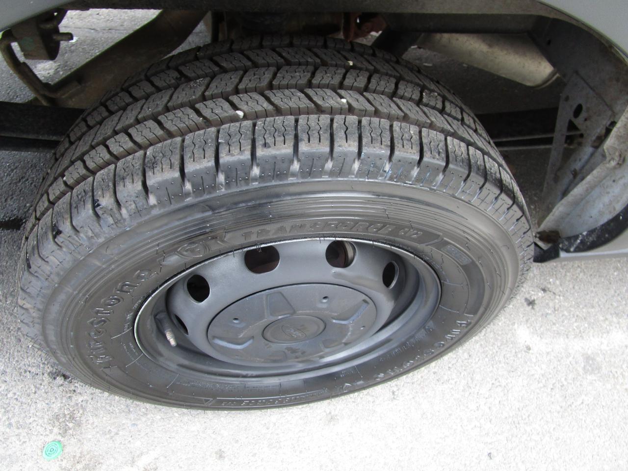 Ford Transit Cargo Van T-250 148" Hi Rf 9070 GVWR RWD 2023