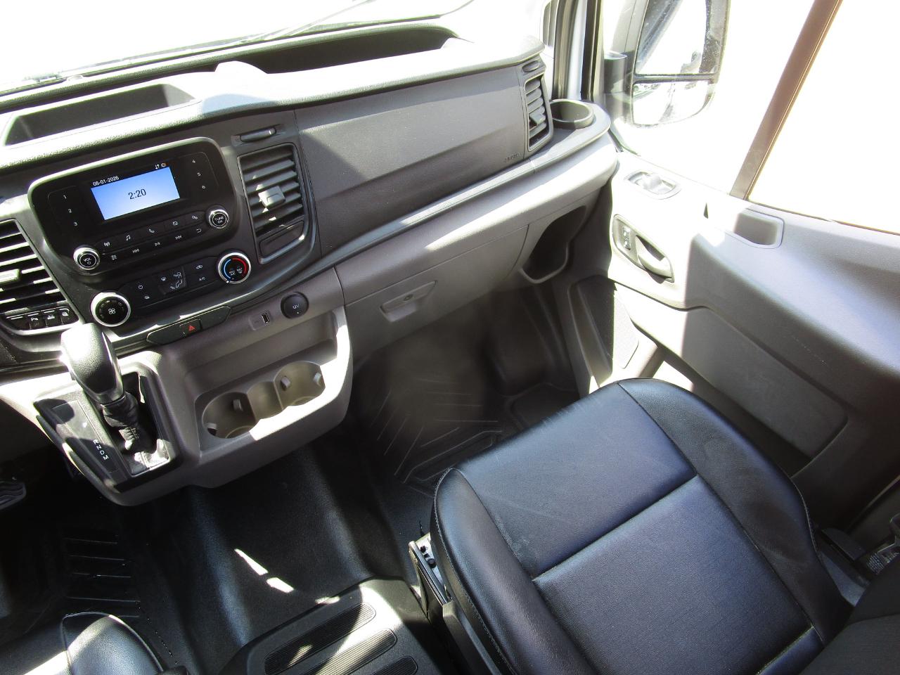 Ford Transit Cargo Van T-250 148" Med Rf 9070 GVWR RWD 2024